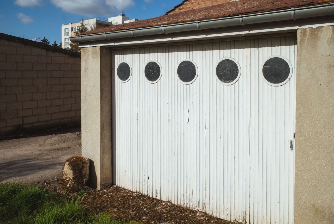 Garage door service in Grand Rapids, MI
